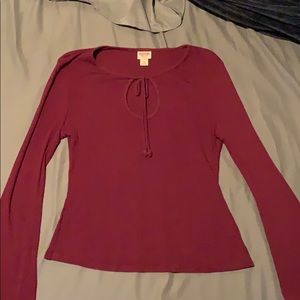 Long sleeve, crop top shirt.